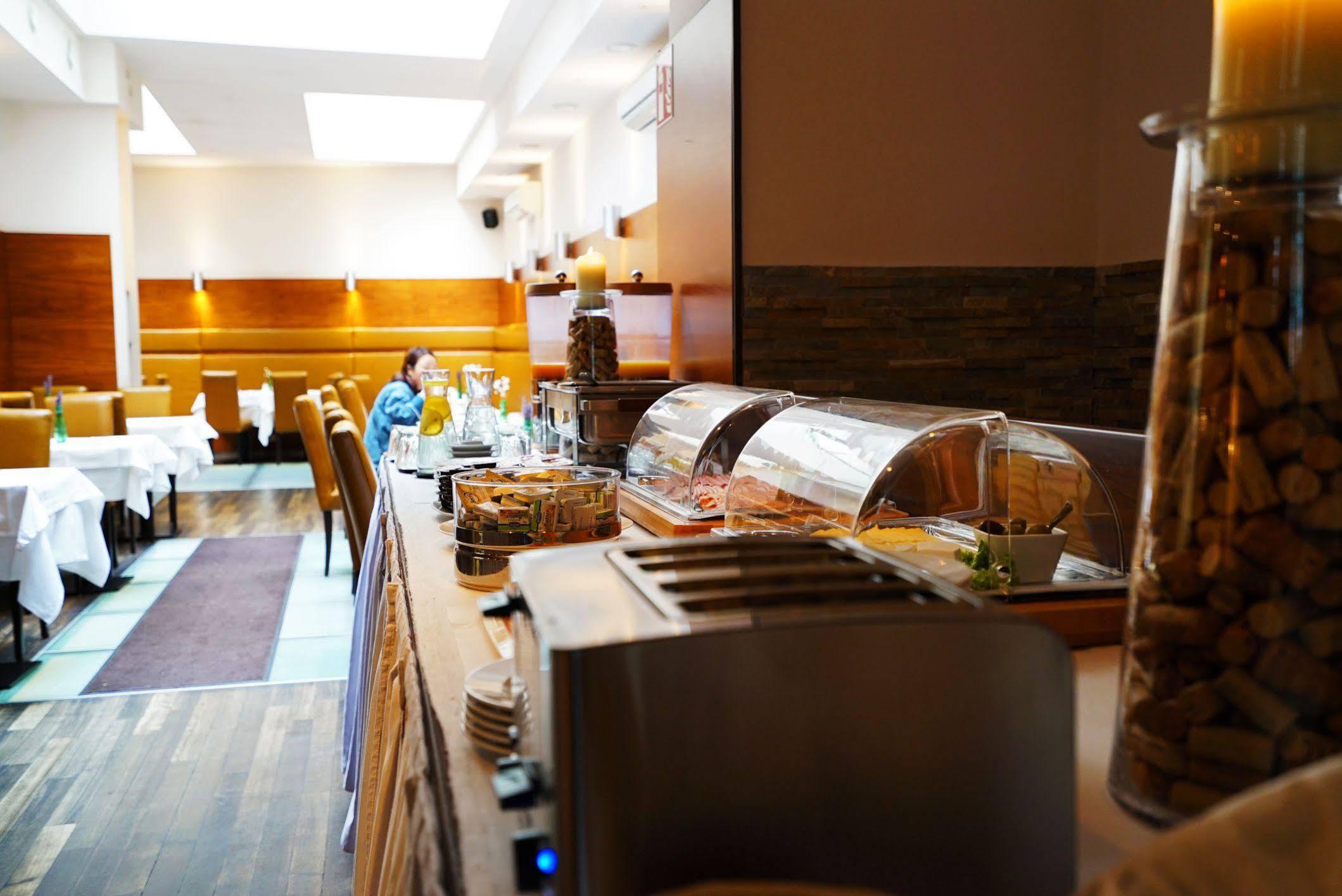 Hotel Marc Aurel - Vienna City Center Екстер'єр фото
